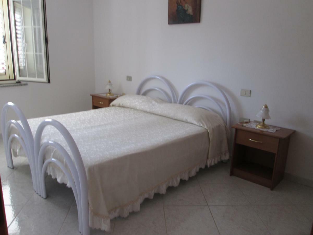 Santu Luisu Iun P2230 Daire Galtellì Dış mekan fotoğraf